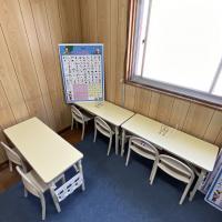 幼児用席をご準備しており、ベビーご卒業後は２歳台からくもん学習を始められます♪