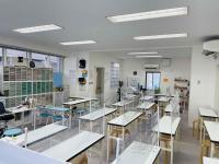 明るくきれいな教室です！