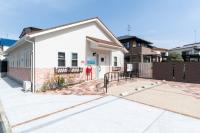 教室道路側は、駐輪場のスペースです。<br />
自転車３０～４０台駐車可能です。