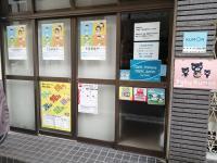 入口は１階です。<br />
ベビーカーでも楽にお入りいただけます