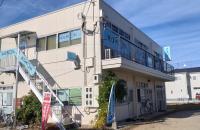 駐車スペースが充実。ベビーカーもOKです!階段下まで迎えにまいります。<br />