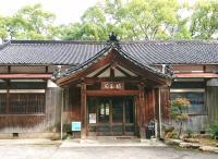 お寺の境内にお教室があり、静かな環境となっています。