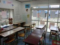 教室の中は明るいよ(*^_^*)