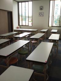 明るい教室です。ぜひお子さまのお話を聞かせてください。