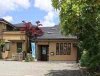 教室の外観です。<br />
駐車場も7台完備してます。<br />