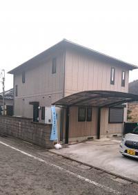 教室は自宅2階の一室です。のぼりを目印にお越しください。