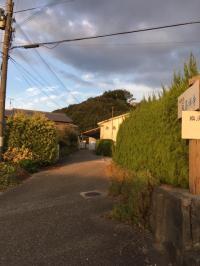 こちらが駐車場の入口です。