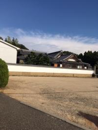 お車でお越しの際は、こちらの駐車場をご利用ください。