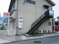 広畑方面（東側）から見た教室。２階が教室です。