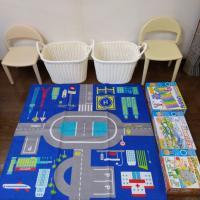 CD付の英語や童謡・果物・乗り物カードやパズルなど楽しい教具もたくさんあります。