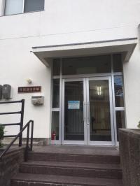 菜畑自治会館の１階です。お気軽にお問い合わせください。