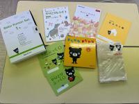 月齢にあった教材をお渡しします。<br />
毎月違うのでお楽しみに♪