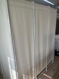 パーテーションがあるので授乳スペースにお使い下さい。