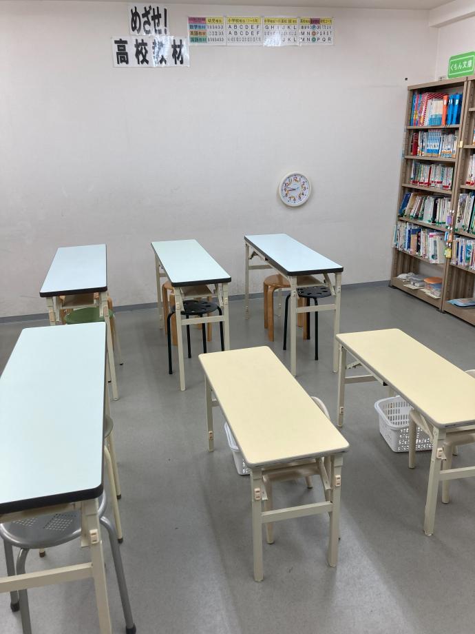 伏見南小学校の生徒さんを中心に、幼児さんも多数学習されています。