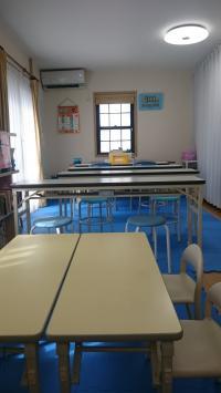 幼児さん用の机・イスもあります。