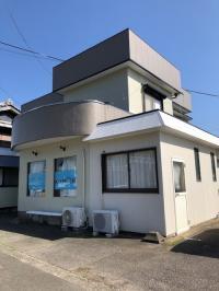 国道42号線沿いにあります。<br />
喫茶ダッタン内です。