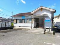 教室の外観　自転車置き場　送迎駐車場あり