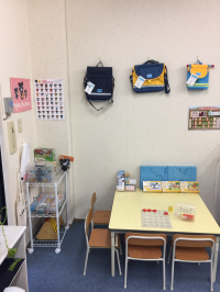 扉を開けると…このような感じです♪<br />
南イオンから徒歩でも来れますよ。