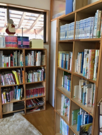 読み聞かせ絵本や、書籍も充実しています。たくさん読んでね♪