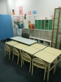 このような場所で保護者様と対面でお話しさせていただきます。