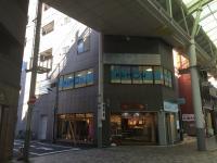 ダイエーすぐそばです。岩渕中学校正面。