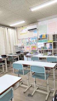 小学生・中学生・高校生さん用の席です。<br />
ご成長が待ち遠しいですね。