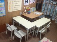 小さなお子さまも楽しく教材に取り組んでいます。