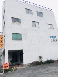 ２Ｆが教室になります。（すぐ横に駐車場あり）