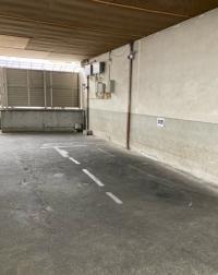 教室の手前には駐車スペースがあります。