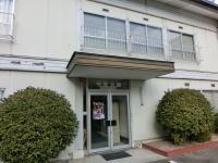 寺西小学校近くの寺家会館内に教室があります。入り口はこちらから。