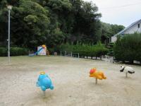 教室を一歩出れば、そこは、静かな公園です。<br />
<br />
