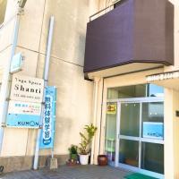 大道銀天街終わり口、交差点近くに教室はあります。入口にはベビーカーも置けますよ♪