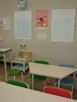 小さいお子様でも安心して座れる幼児席があります。