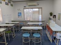 教室内です。とても明るいです