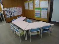 小さいお子さま用の机や椅子もあり、未就園児さんでも安心です。