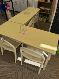 幼児学習スペースでは、低い机と椅子で安心して学習ができます。<br />
