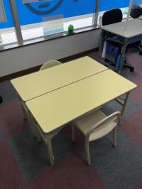 ママに抱っこやベビーカーに乗ったままなど、お子さまに合わせて座っていただきます。