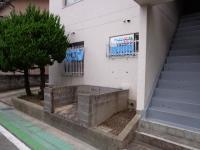 西長住小近く、風見コーポの１階が教室会場です。