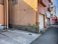 駐車スペースもあり、お車での来室も可能です。