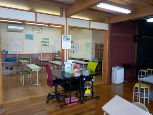 教室内はゆったりとしたスペースになっています。<br />
