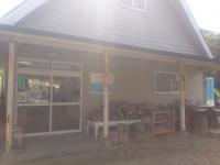 三角屋根の教室です。