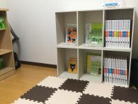 ☆こちらのスペースは、プレイマットを設置していますので、赤ちゃんが寝ていても安心