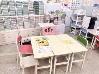 小さなお子様用のテーブルでベビーくもんタイムを実施しています☆