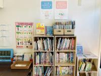 たくさん読み聞かせをしましょう！貸し出しもしています。