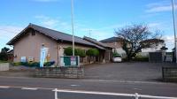 明治北小からくらし館方面への通学路にある公民館です。