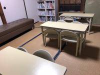 幼児席兼待合室です。駐車場あります。