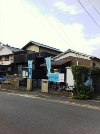 岩田学園裏門の近くです