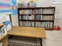 読書コーナーの絵本や本は、貸し出しています。たくさんの絵本に出会ってほしいですね
