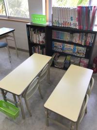 幼児さんの机とイスもご用意しています♪