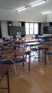 公民館の広い会場です。